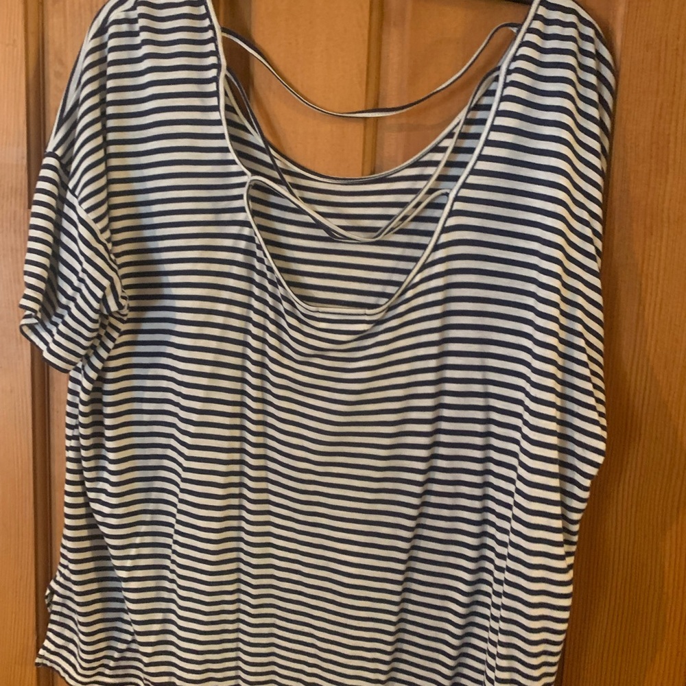 Stripped open back - Picture 3 of 3
